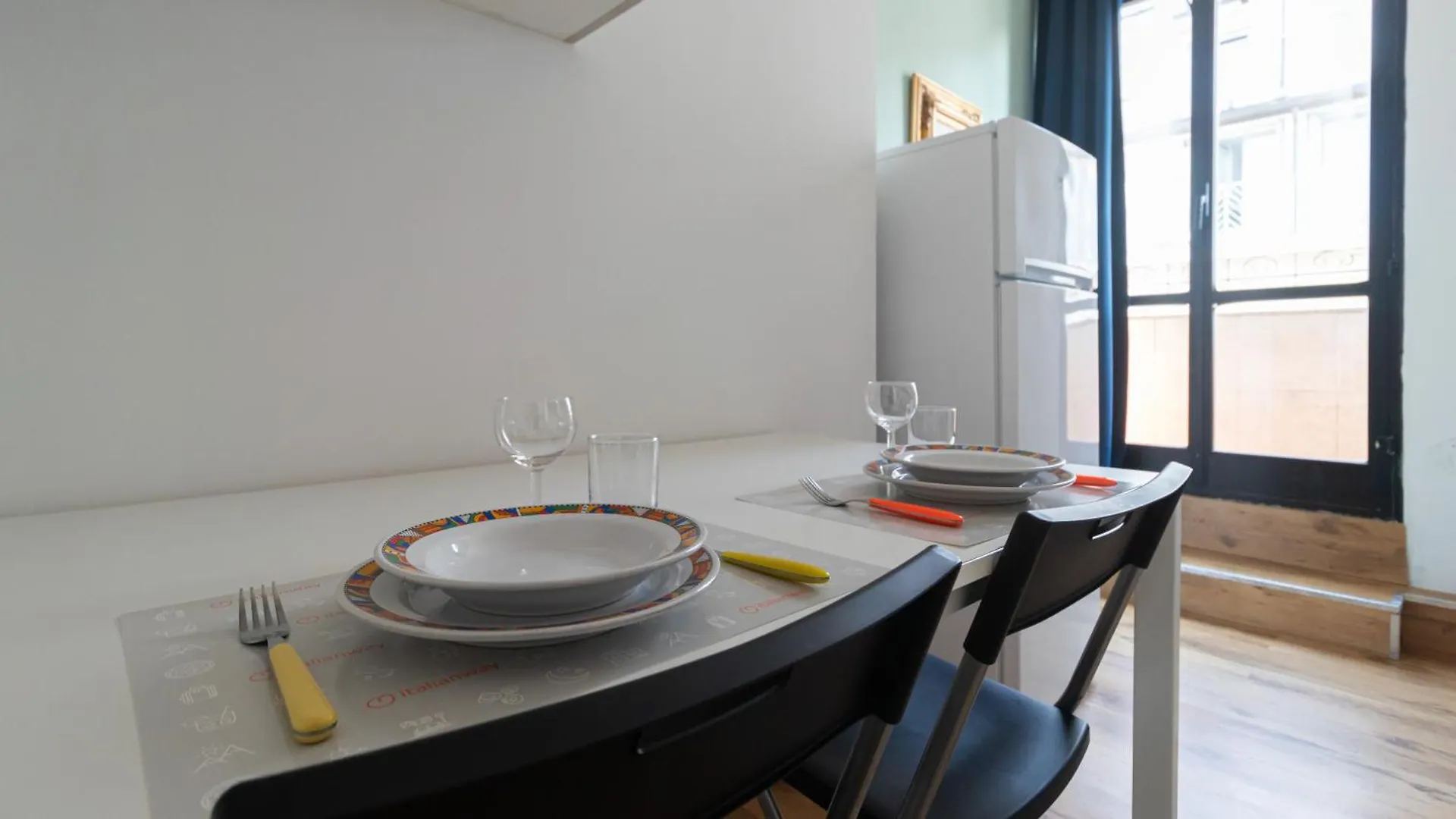 Italianway - Rosmini 11 B Apartment Milan 0*,